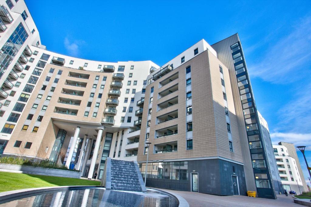 Quay Apartments Leeds リーズ エクステリア 写真